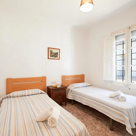 Apartment 1aur04
